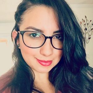 Meet your Posher, Yuri